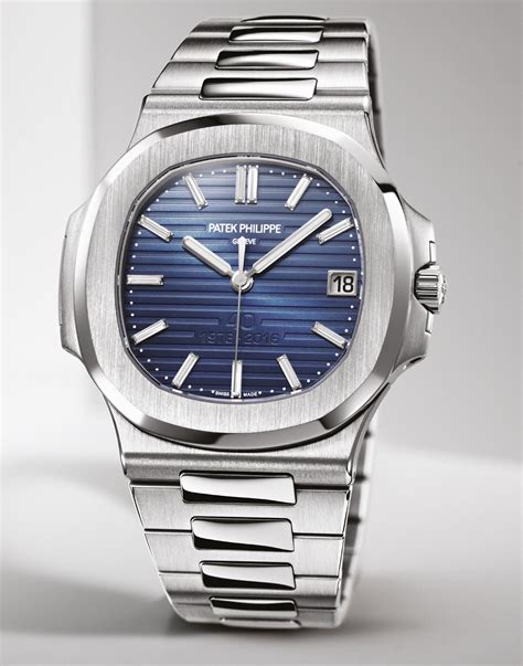 harga patek philippe nautilus 5711|Patek Philippe Nautilus platinum 5711.